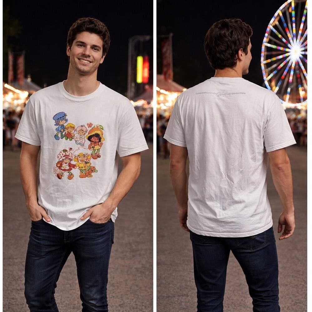 Strawberry Shortcake Friends White T Shirt Men’s Small 34-36 NWOT